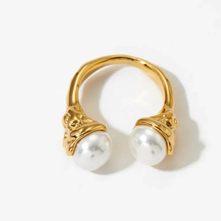 White Pearl Ring